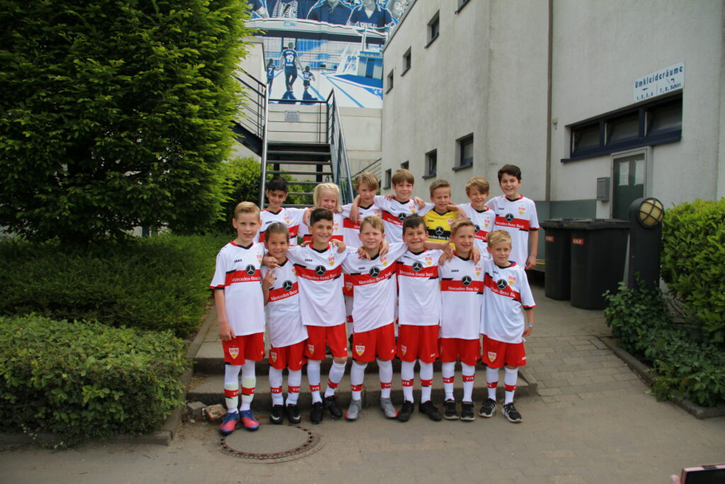 F-Junioren des TSV Marl-Hüls beim Endspiel um die Deutsche Meisterschaft auf Schalke
